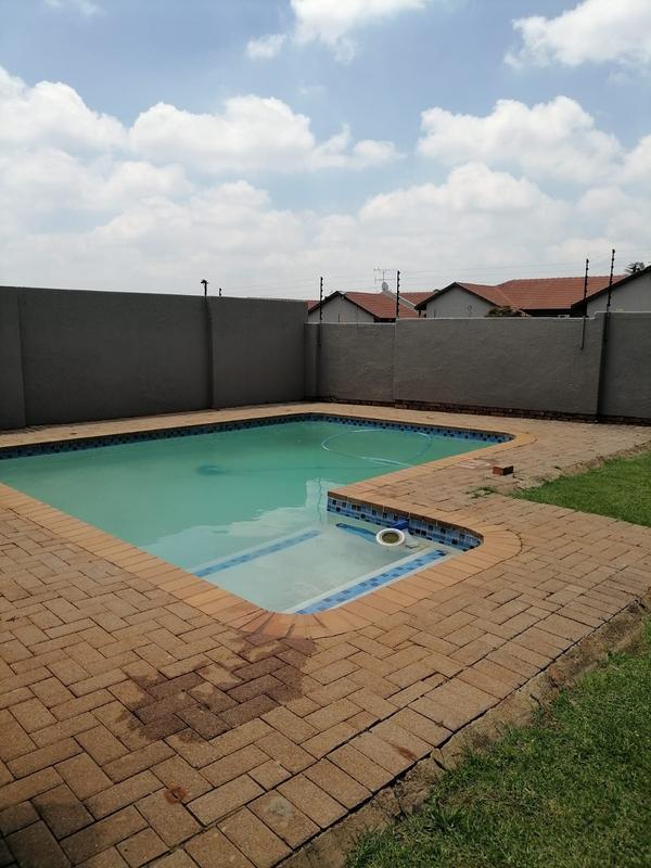 4 Bedroom Property for Sale in Norkem Park Gauteng