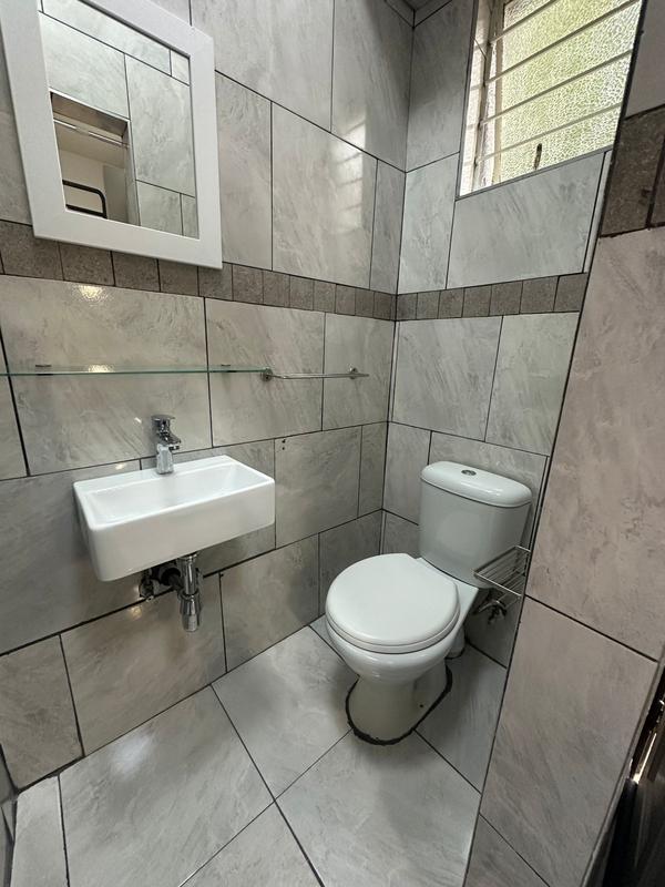 To Let 1 Bedroom Property for Rent in Murrayfield Gauteng