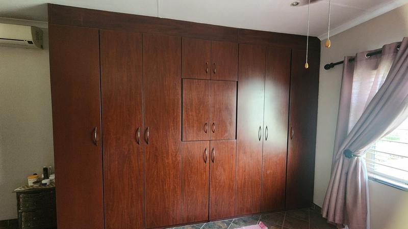 3 Bedroom Property for Sale in Annlin Gauteng