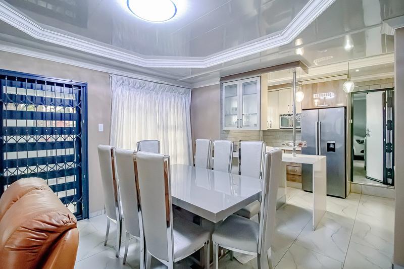 4 Bedroom Property for Sale in Chantelle Gauteng