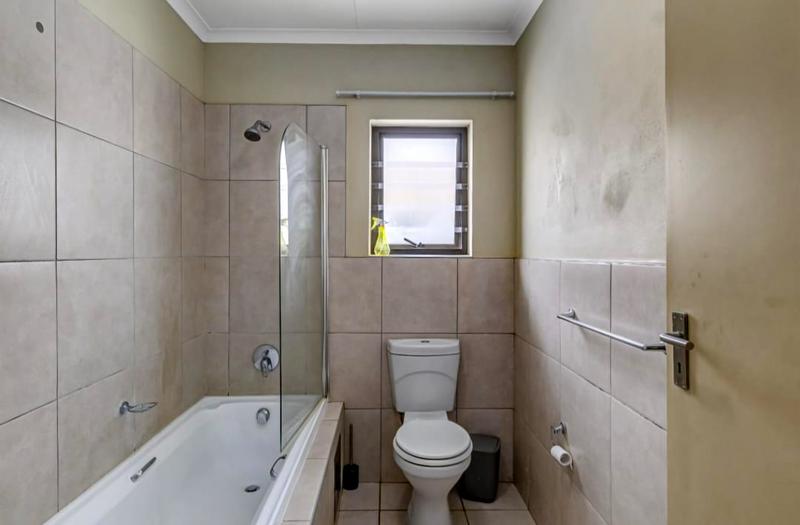 2 Bedroom Property for Sale in Benoni Gauteng