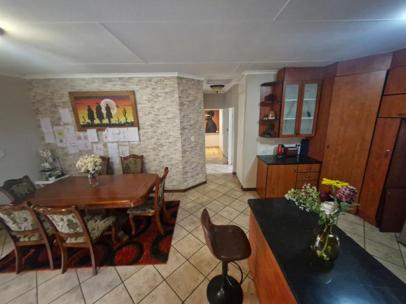 3 Bedroom Property for Sale in Country View Gauteng