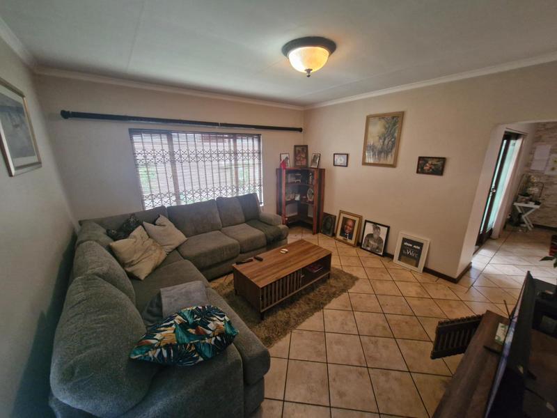 3 Bedroom Property for Sale in Country View Gauteng