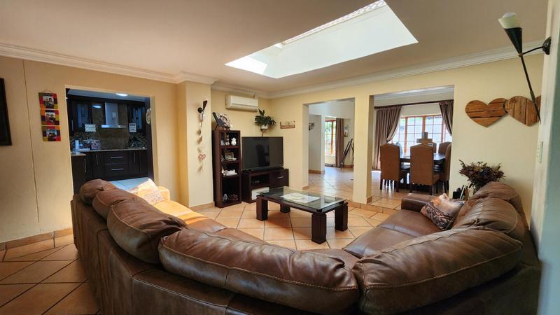 4 Bedroom Property for Sale in Moreleta Park Gauteng