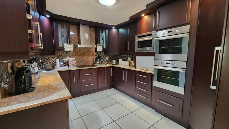 4 Bedroom Property for Sale in Moreleta Park Gauteng