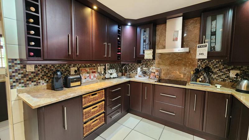 4 Bedroom Property for Sale in Moreleta Park Gauteng