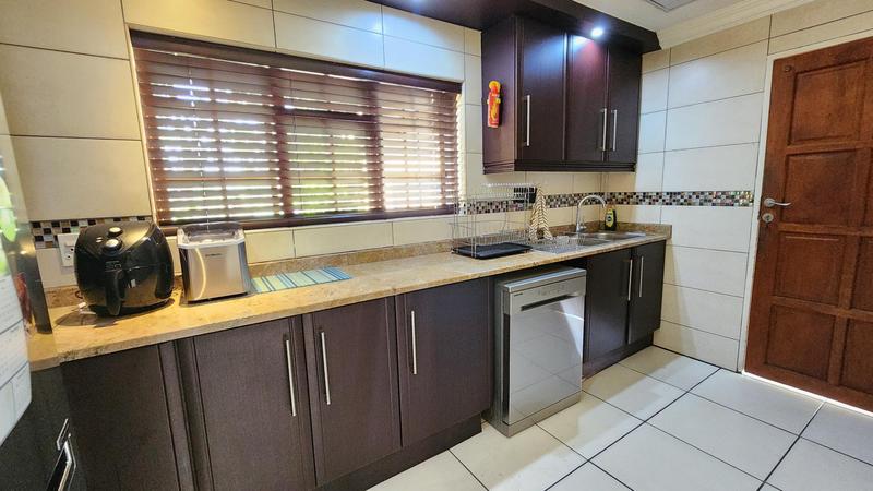 4 Bedroom Property for Sale in Moreleta Park Gauteng
