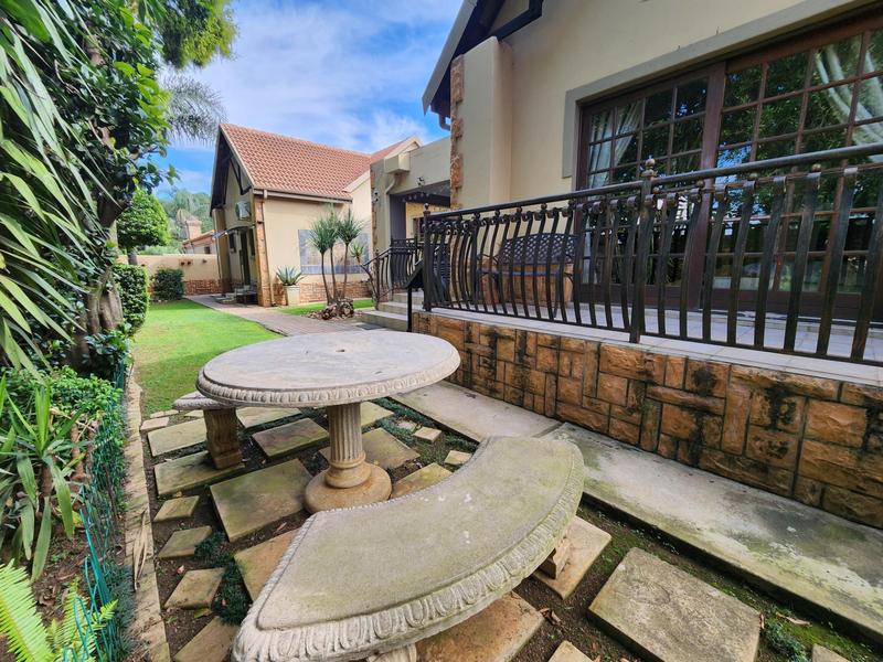 4 Bedroom Property for Sale in Moreleta Park Gauteng
