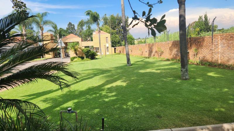 4 Bedroom Property for Sale in Moreleta Park Gauteng