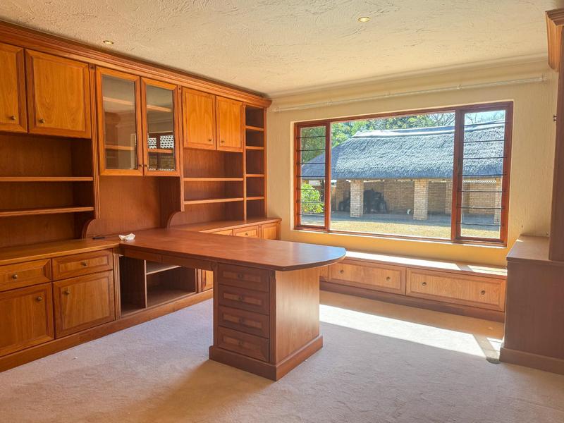 4 Bedroom Property for Sale in Ruimsig Gauteng