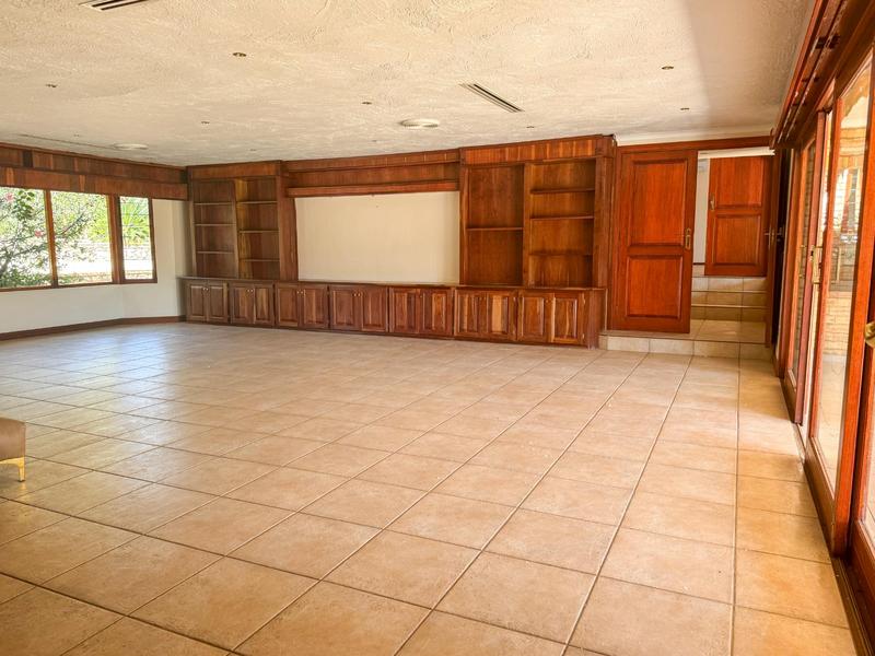 4 Bedroom Property for Sale in Ruimsig Gauteng