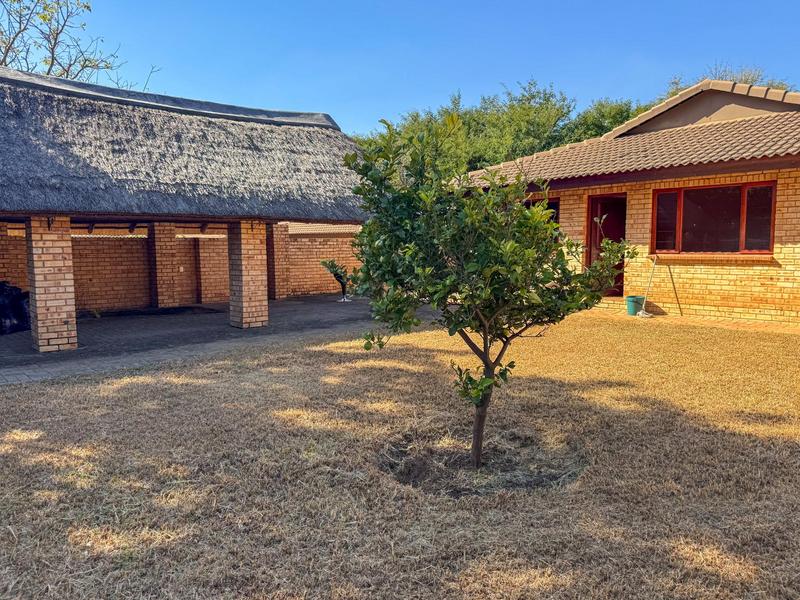 4 Bedroom Property for Sale in Ruimsig Gauteng
