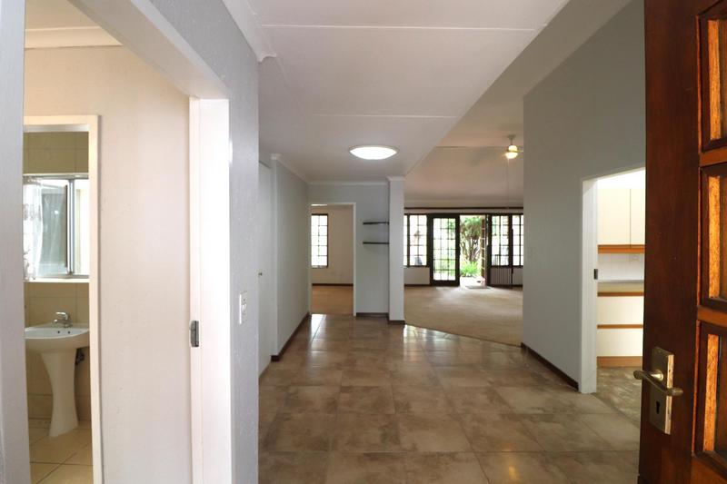 2 Bedroom Property for Sale in Bryanston Gauteng