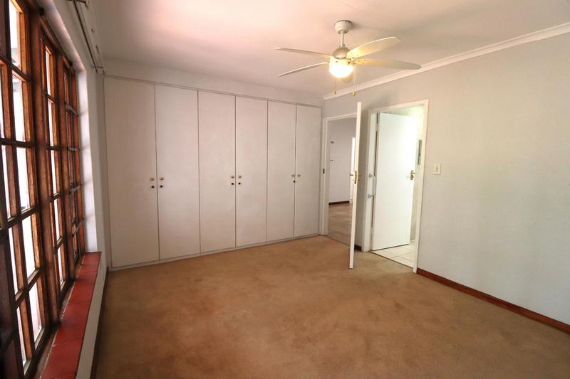 2 Bedroom Property for Sale in Bryanston Gauteng