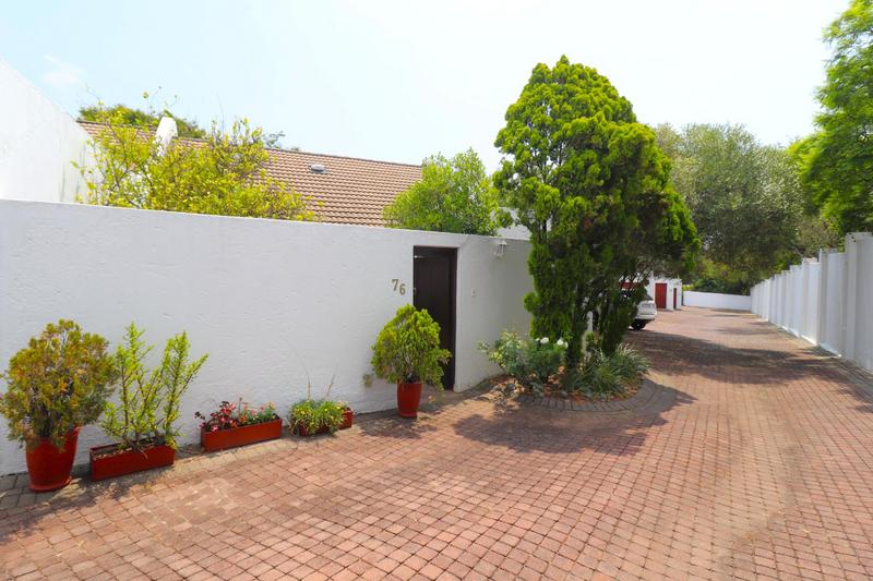 2 Bedroom Property for Sale in Bryanston Gauteng