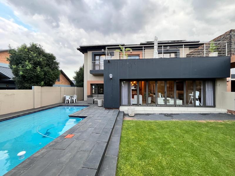 4 Bedroom Property for Sale in Midstream Hill Gauteng