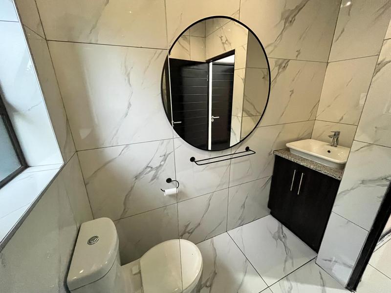 4 Bedroom Property for Sale in Midstream Hill Gauteng