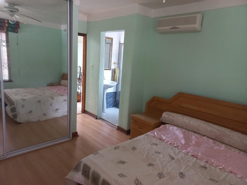 5 Bedroom Property for Sale in Sunward Park Gauteng