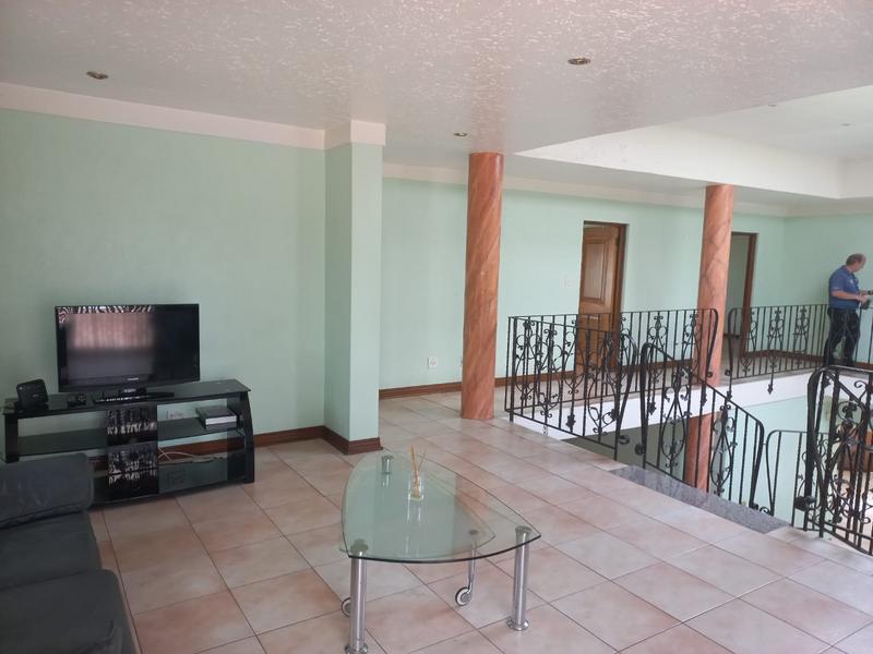 5 Bedroom Property for Sale in Sunward Park Gauteng