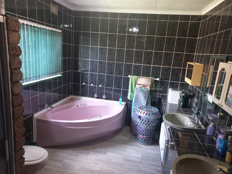 4 Bedroom Property for Sale in Van Dyk Park Gauteng