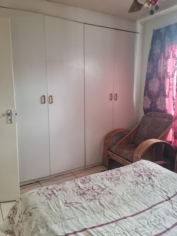 2 Bedroom Property for Sale in Verwoerdpark Gauteng