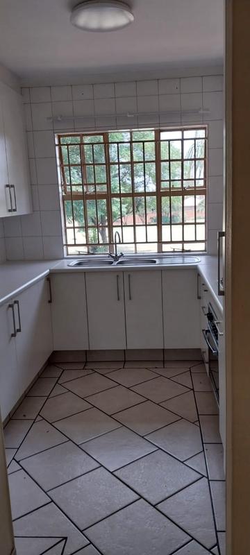 To Let 3 Bedroom Property for Rent in Ravenswood Gauteng