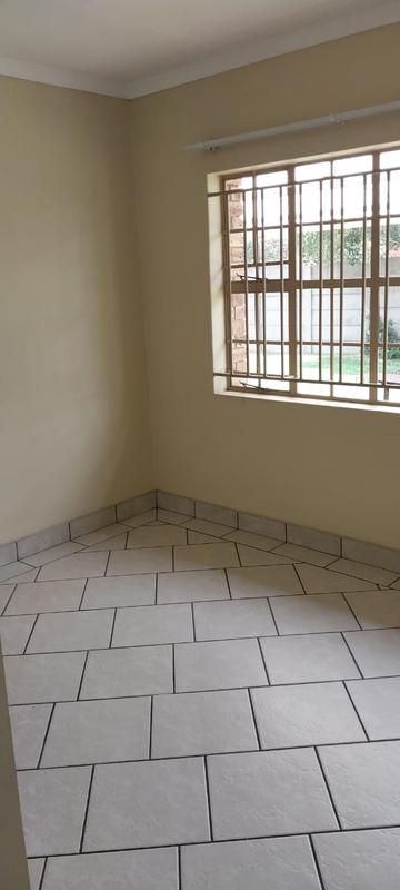 To Let 3 Bedroom Property for Rent in Ravenswood Gauteng