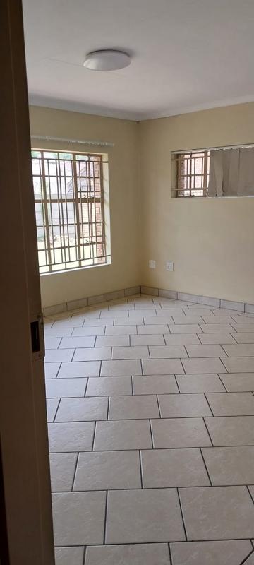 To Let 3 Bedroom Property for Rent in Ravenswood Gauteng