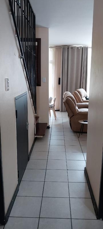 2 Bedroom Property for Sale in Dayanglen Gauteng