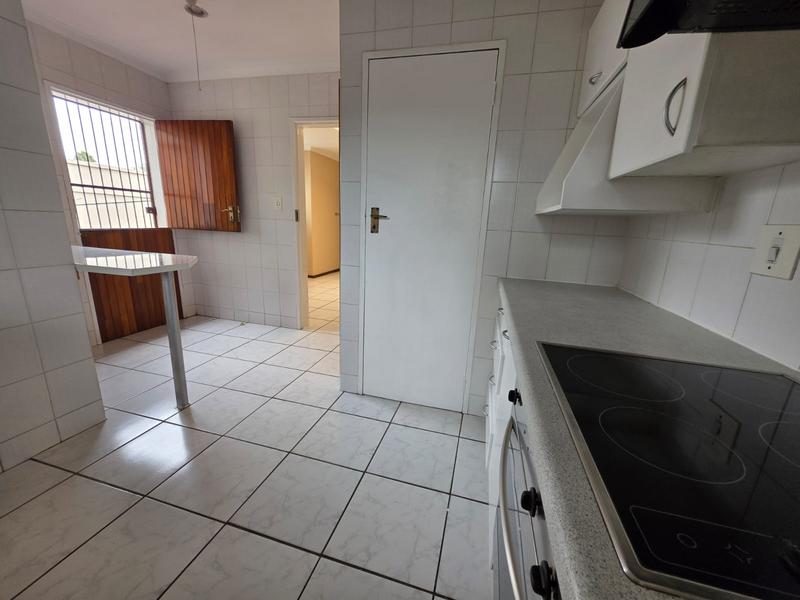 To Let 2 Bedroom Property for Rent in Sunninghill Gauteng