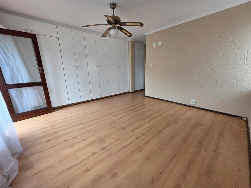 To Let 2 Bedroom Property for Rent in Sunninghill Gauteng