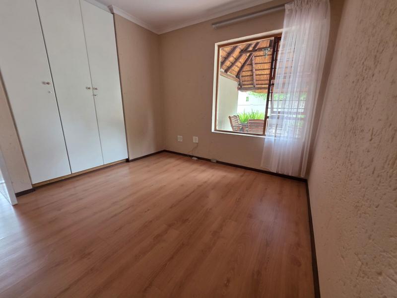 To Let 2 Bedroom Property for Rent in Sunninghill Gauteng