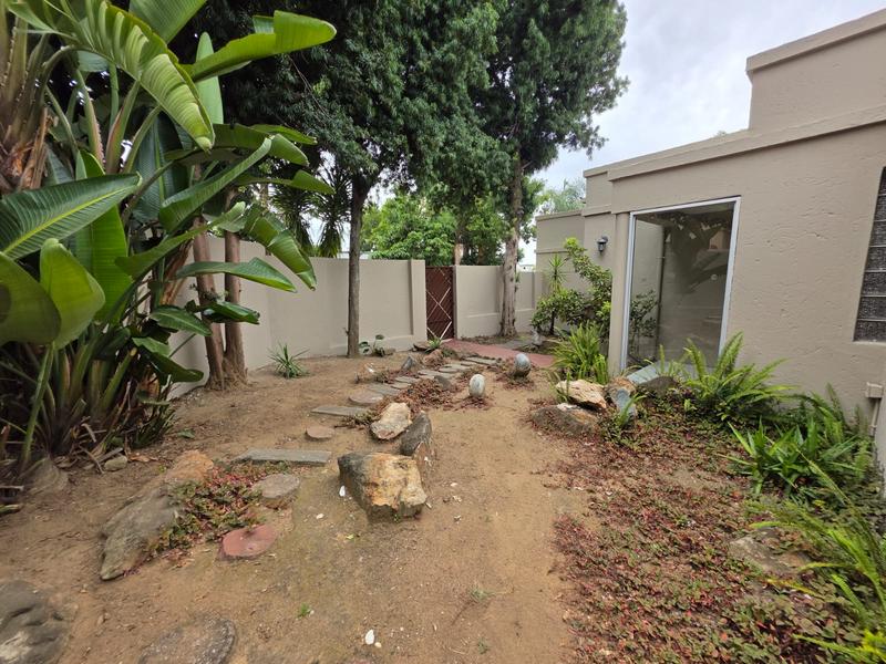 To Let 2 Bedroom Property for Rent in Sunninghill Gauteng