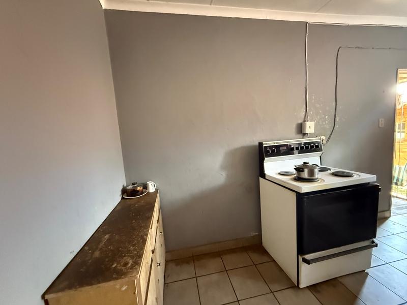 6 Bedroom Property for Sale in Vanderbijlpark SW 5 Gauteng