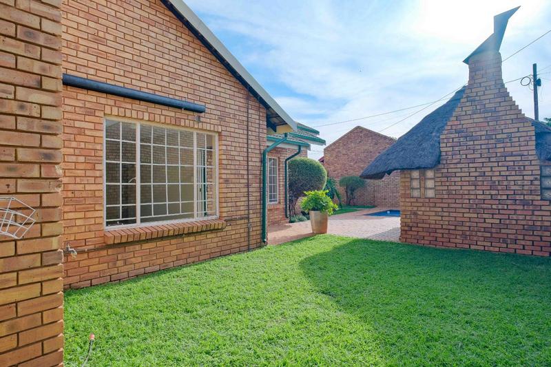 3 Bedroom Property for Sale in Wierdaglen Estate Gauteng