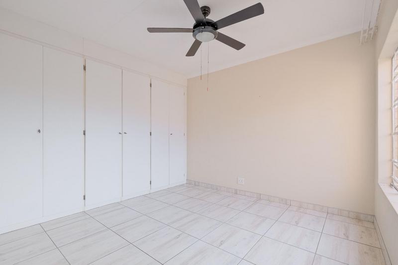 3 Bedroom Property for Sale in Wierdaglen Estate Gauteng