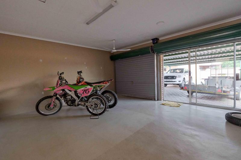 3 Bedroom Property for Sale in Wierdaglen Estate Gauteng