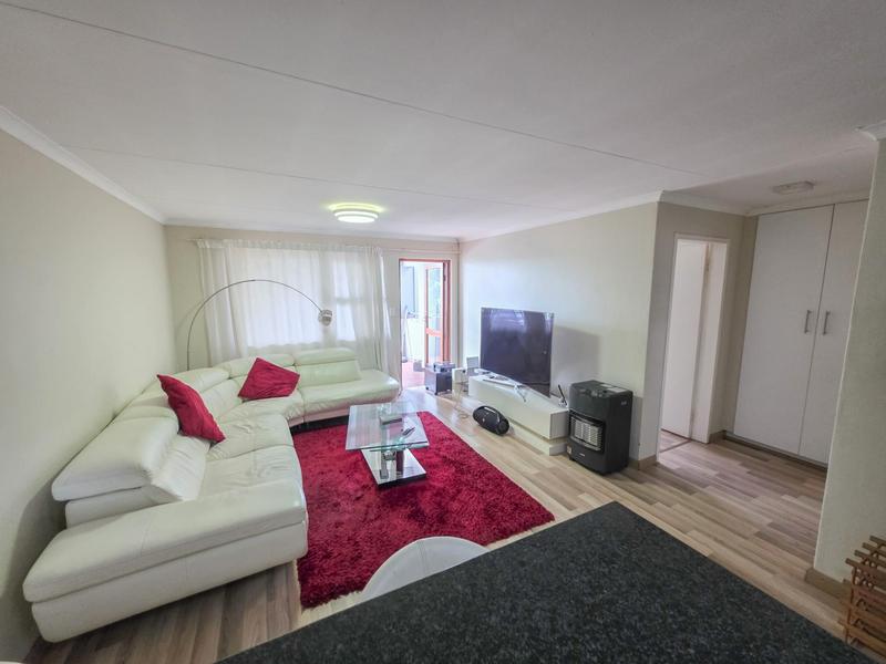 1 Bedroom Property for Sale in Sandown Gauteng