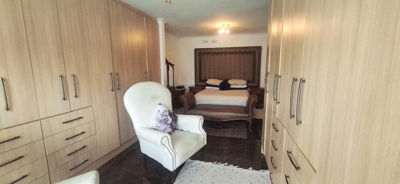 3 Bedroom Property for Sale in Glen Marais Gauteng