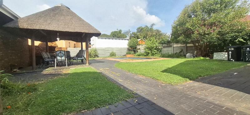 3 Bedroom Property for Sale in Glen Marais Gauteng
