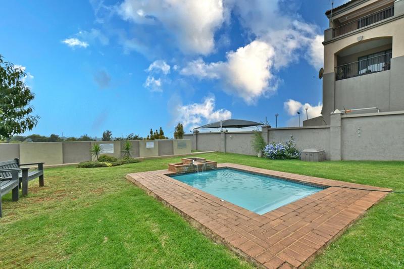 2 Bedroom Property for Sale in Meyersdal Gauteng