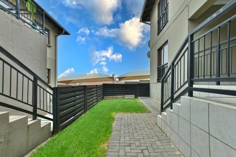 2 Bedroom Property for Sale in Meyersdal Gauteng