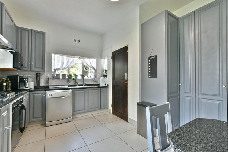 4 Bedroom Property for Sale in Glenanda Gauteng