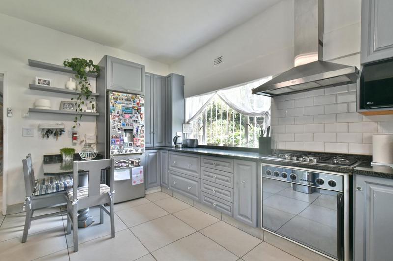 4 Bedroom Property for Sale in Glenanda Gauteng