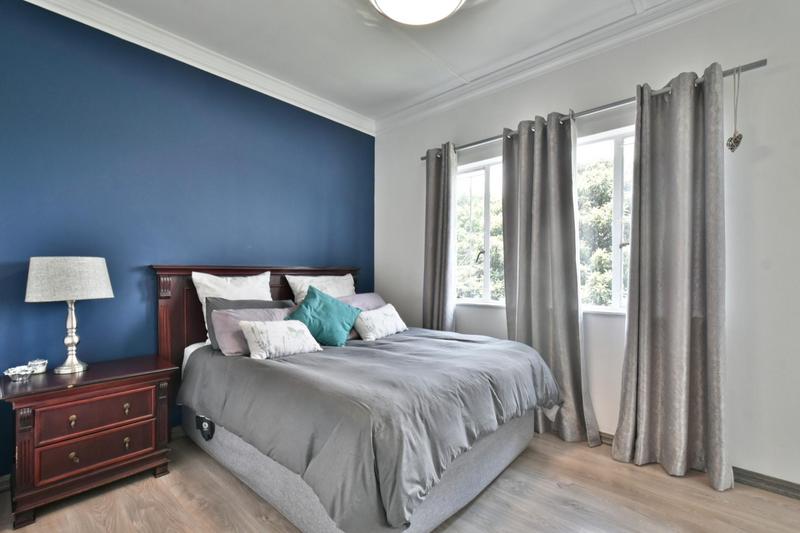 4 Bedroom Property for Sale in Glenanda Gauteng