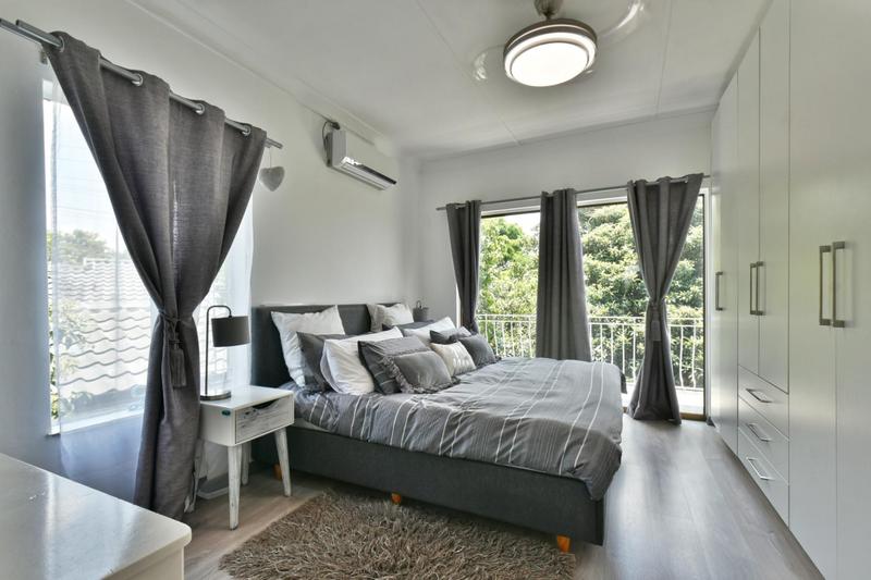 4 Bedroom Property for Sale in Glenanda Gauteng