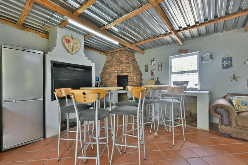 4 Bedroom Property for Sale in Glenanda Gauteng