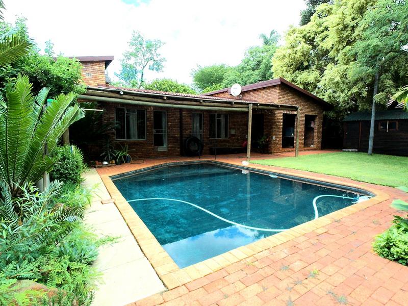 4 Bedroom Property for Sale in Amandasig Gauteng