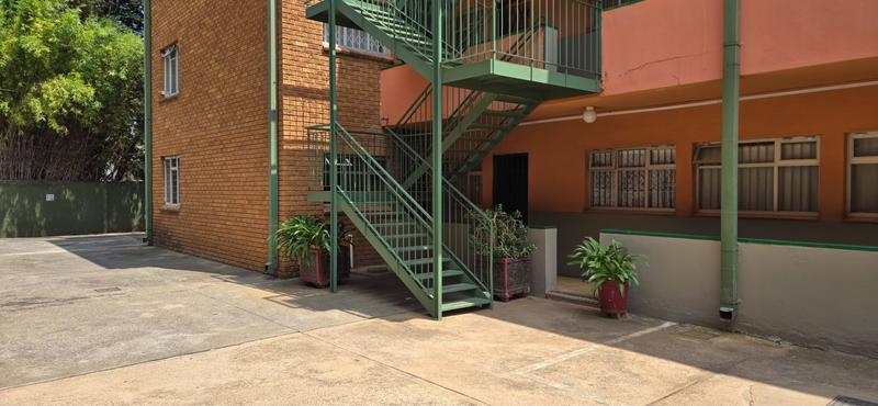 1 Bedroom Property for Sale in Pretoria North Gauteng