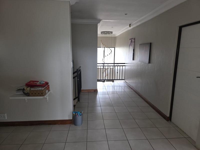 4 Bedroom Property for Sale in Zambezi Country Estate Gauteng